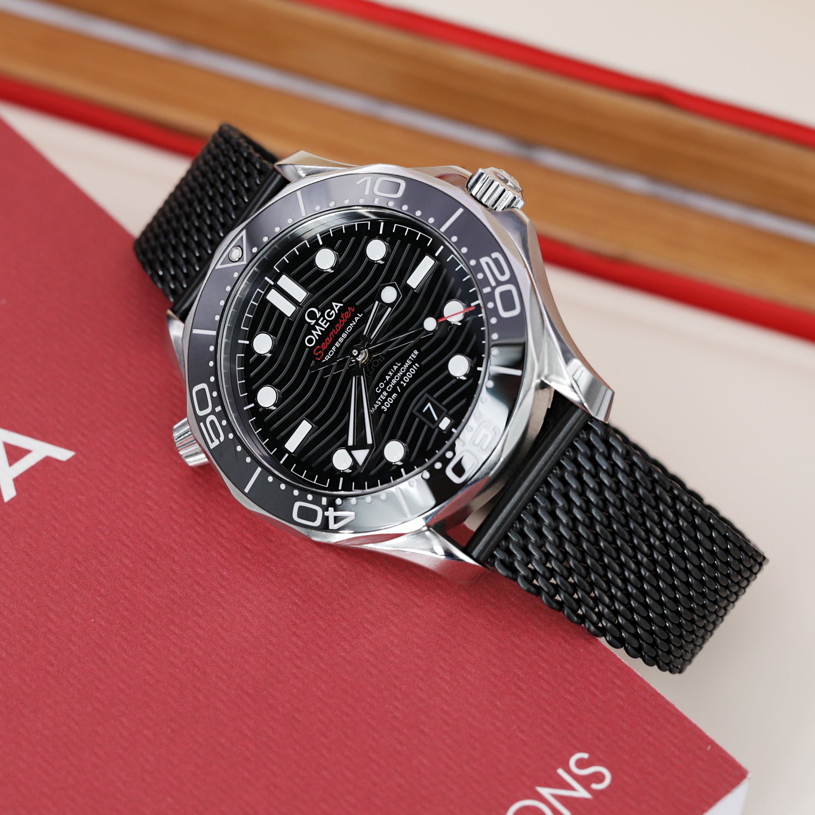 Omega Seamaster Diver 300M 44mm Watch 212.30.44.50.03.001 Box Papers |  SwissWatchExpo