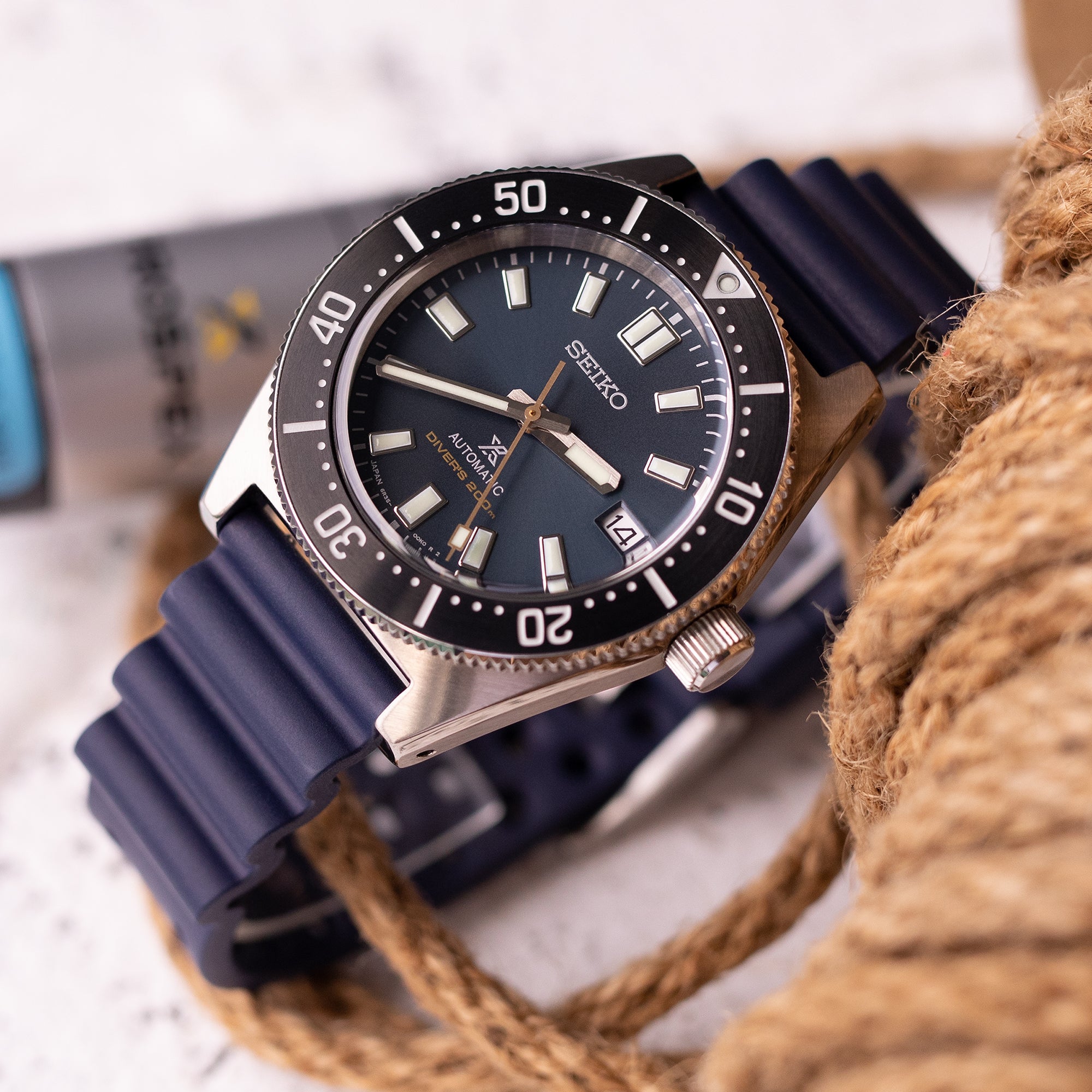 20mm, 22mm Quick Release Blue Diver FKM Rubber Strap, Brushed