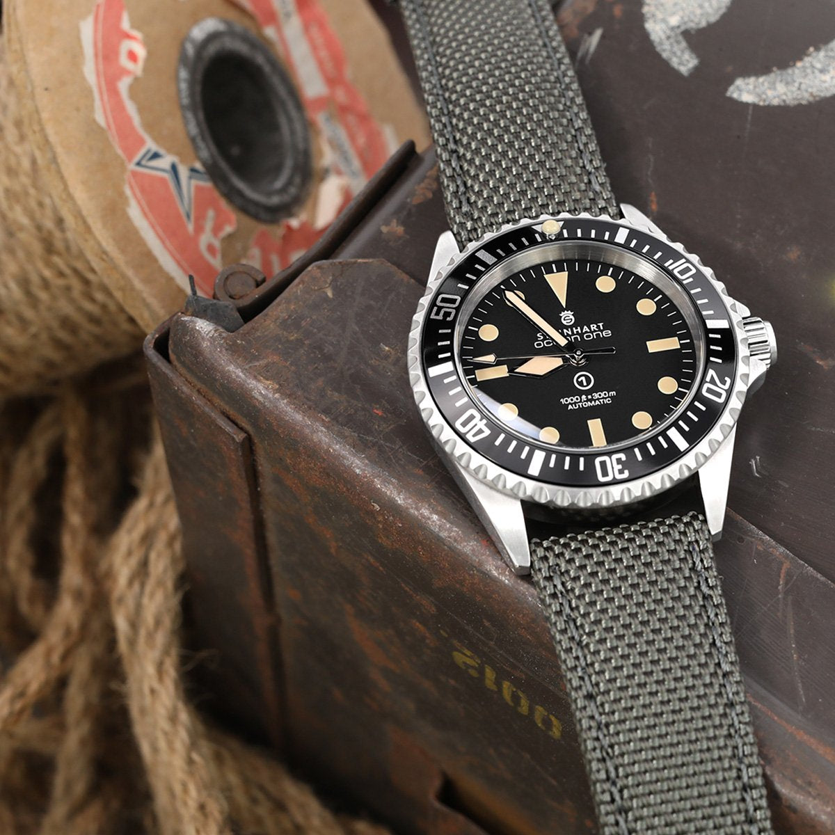 Custom 20mm 22mm 24mm Black leather strap for Tudor GMT watch