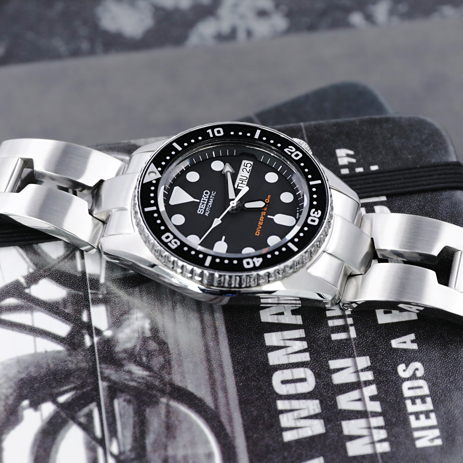 Skx013 2025 oyster strapcode