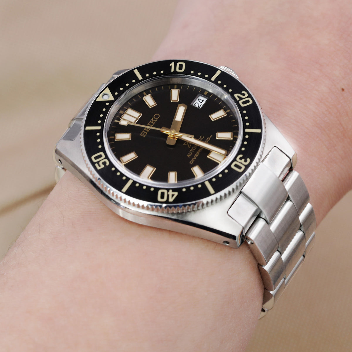 Seiko best sale spb143 bracelet